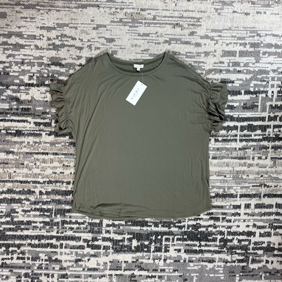 New Laura Forest Green Ruffle Crop Sleeve Loose Crewneck T-Shirt - Picture 5 of 5